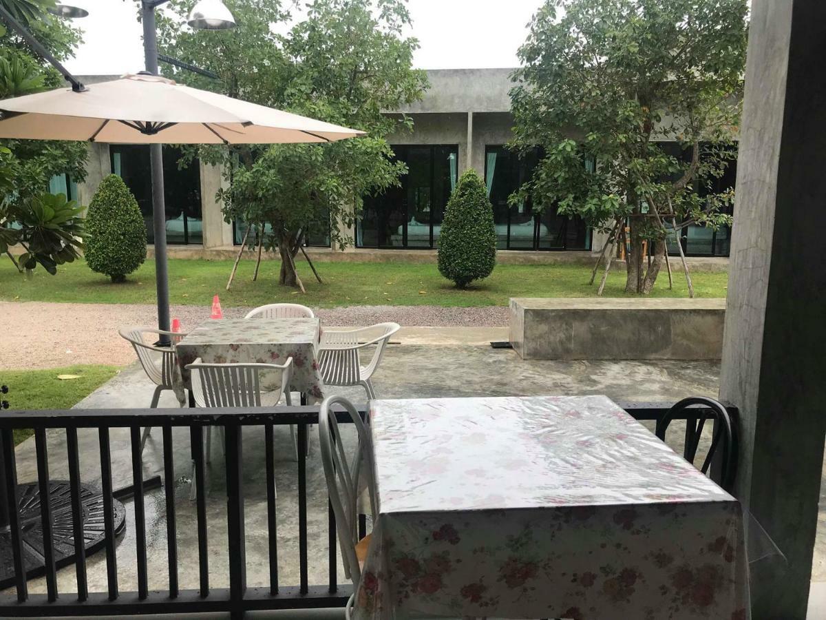 Alinda Resort Phetchaburi Eksteriør billede