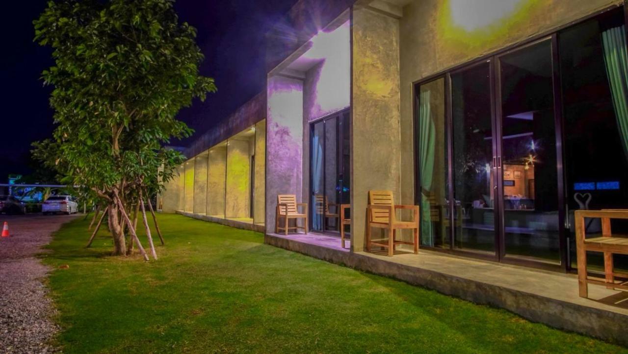 Alinda Resort Phetchaburi Eksteriør billede